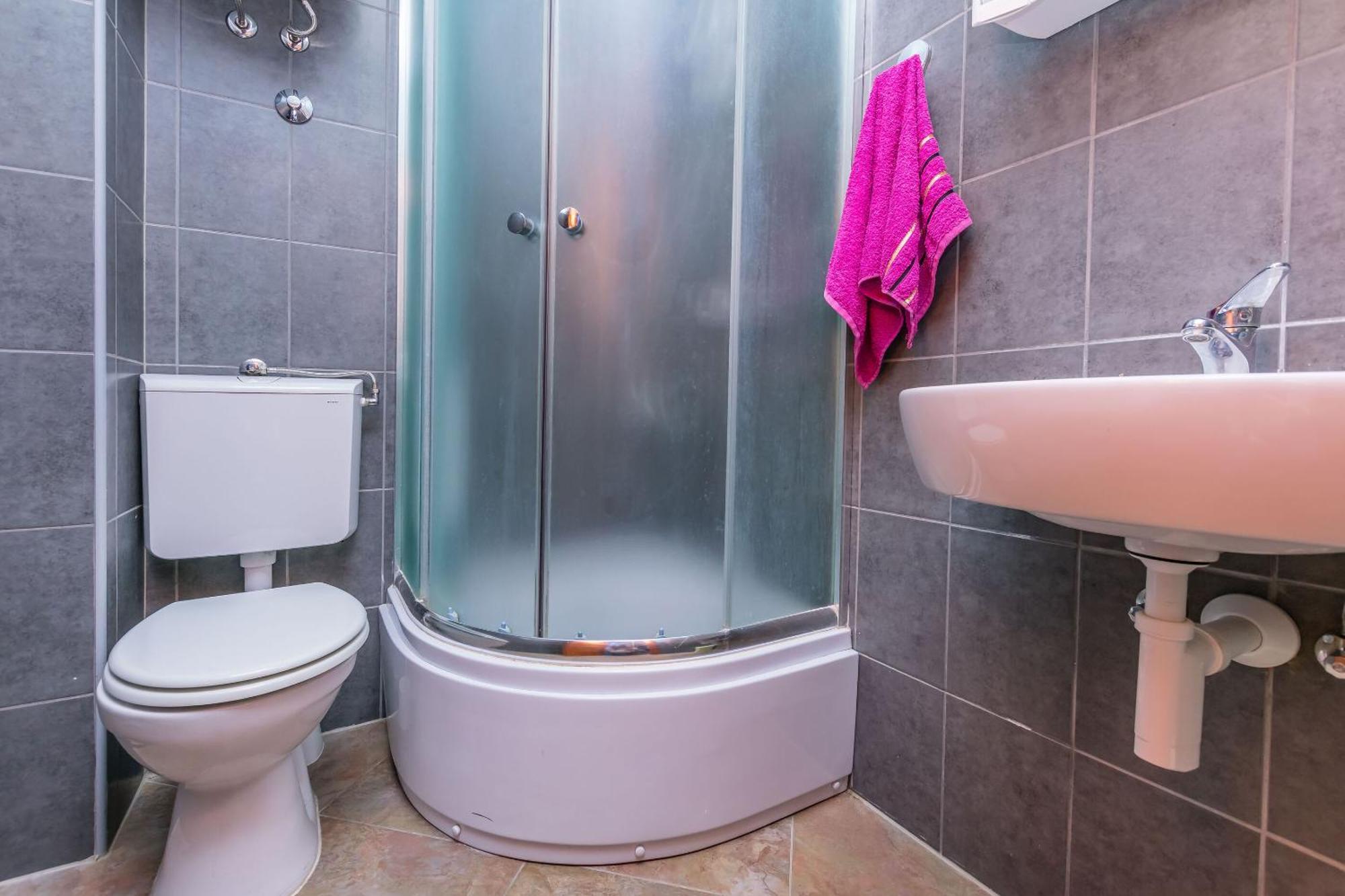 Apartments Kristina أوميس المظهر الخارجي الصورة